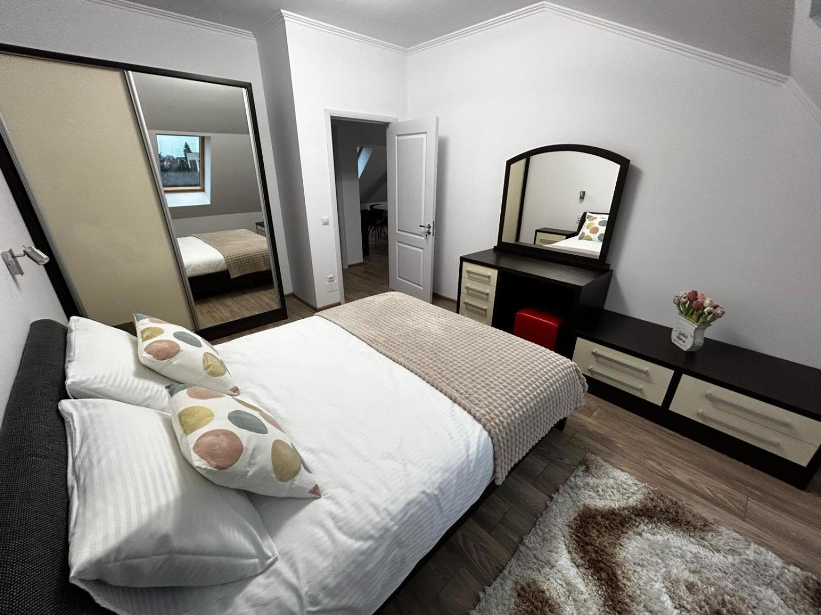 D&M Apartments 2 Satu Mare Extérieur photo